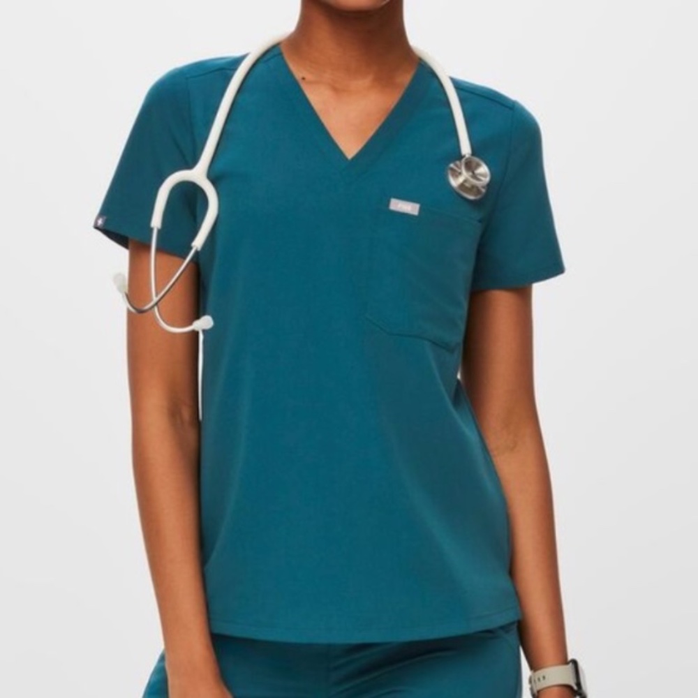 FIGS (XS) Catarina One-Pocket Scrub Top